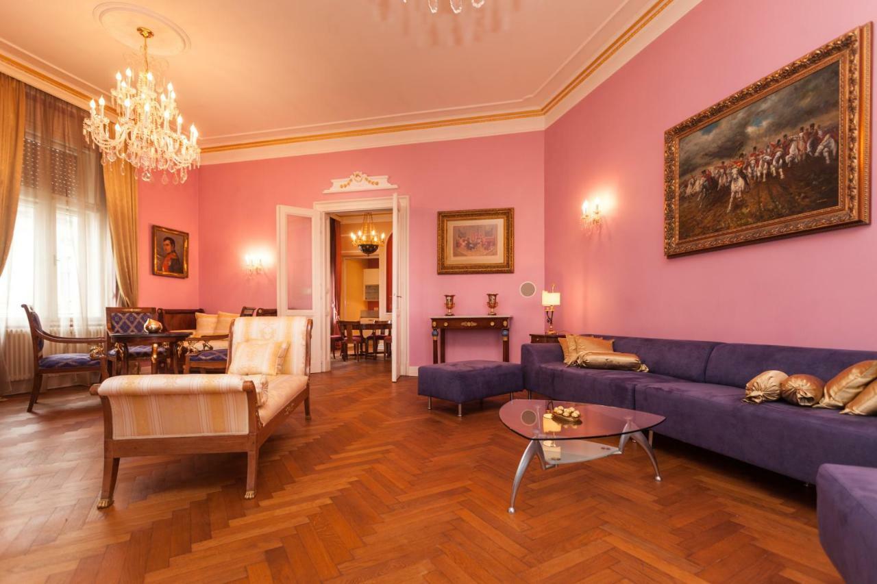 Filip'S Palace Luxurious Apartment 류블랴나 외부 사진