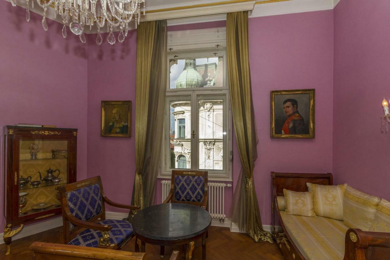 Filip'S Palace Luxurious Apartment 류블랴나 외부 사진