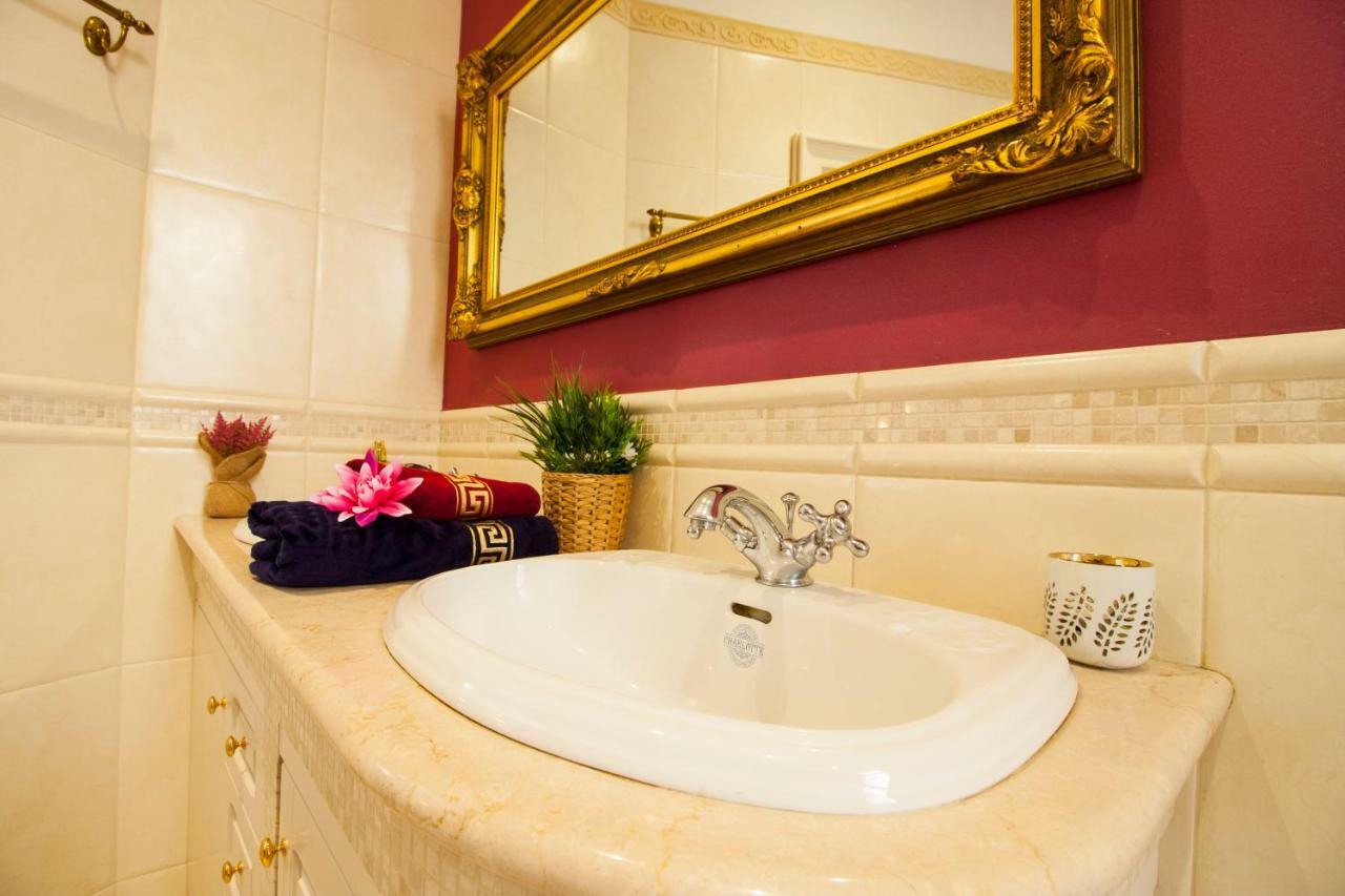 Filip'S Palace Luxurious Apartment 류블랴나 외부 사진