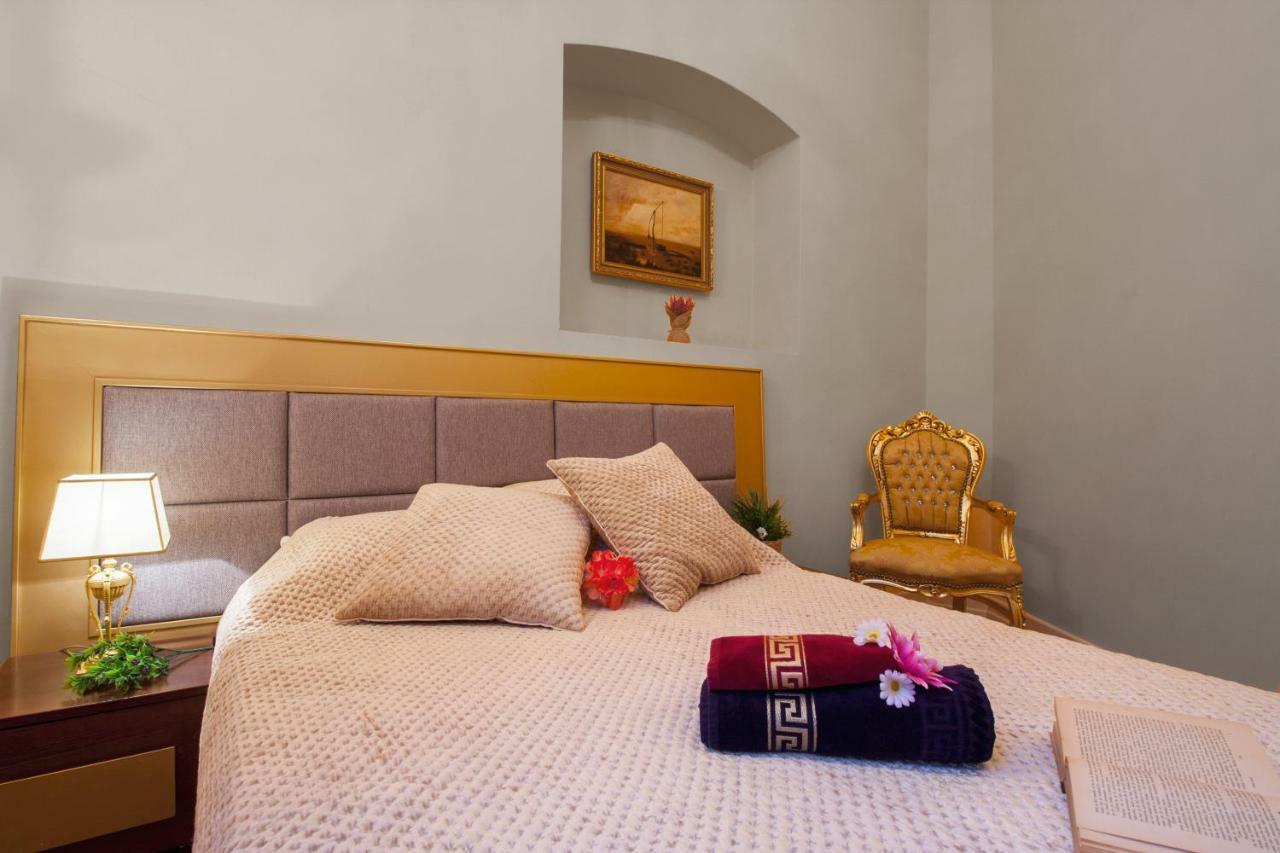 Filip'S Palace Luxurious Apartment 류블랴나 외부 사진